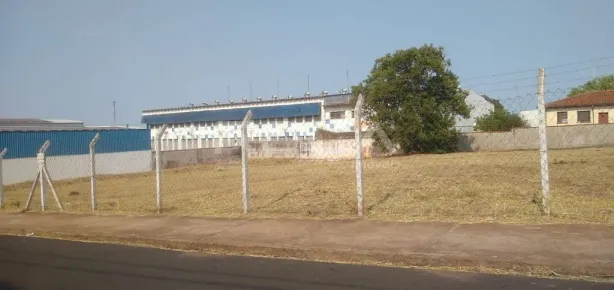 Lote/Terreno à venda, 2863m² no Jardim São Carlos, São Carlos