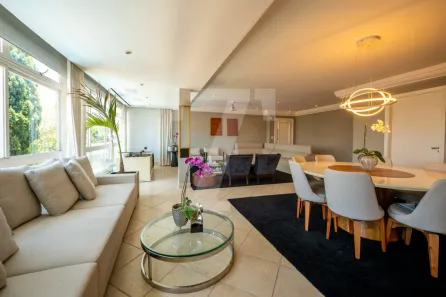 Casa com 5 Quartos à venda, 501m² no Jardim Londrina, São Paulo