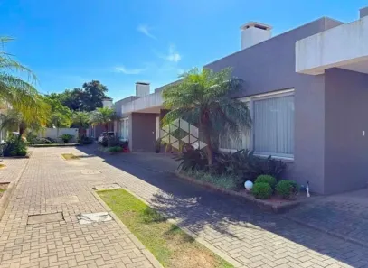 Casa de Condomínio com 3 Quartos à venda, 169m² no Guarujá, Porto Alegre