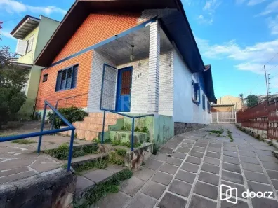 Casa com 4 Quartos à venda, 184m² no Cavalhada, Porto Alegre