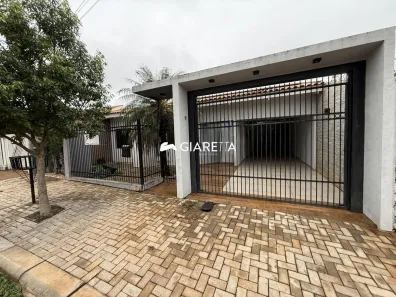 Casa com 2 Quartos para alugar, 200m² no Jardim Gisela, Toledo