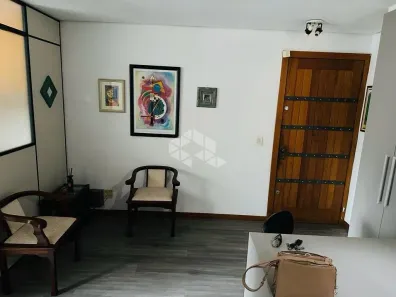 Sala Comercial à venda, 32m² no Moinhos de Vento, Porto Alegre