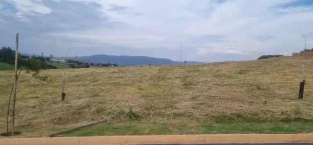 Lote/Terreno à venda, 250m² no Distrito Industrial, Jundiaí