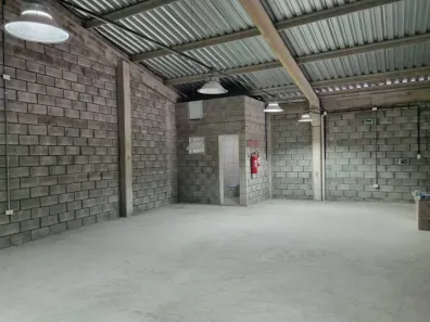para alugar, 475m² no Centro, São Vicente