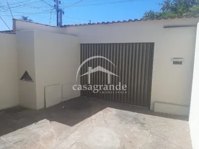 Casa com 2 Quartos à venda, 180m² no Granada, Uberlândia