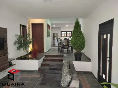 Sobrado com 4 Quartos à venda, 150m² no Vila Curuçá, Santo André