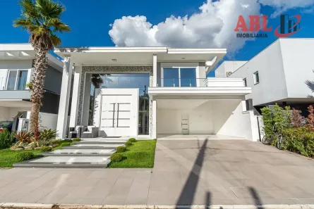 Casa com 3 Quartos à venda, 350m² no Distrito Industrial, Cachoeirinha