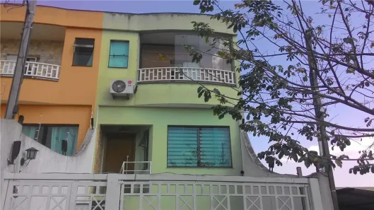 Sobrado com 3 Quartos à venda, 240m² no Nova Petrópolis, São Bernardo do Campo