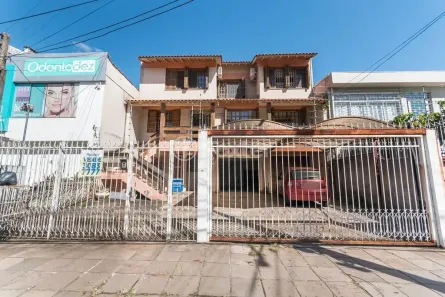 Casa com 3 Quartos à venda, 385m² no Vila Ipiranga, Porto Alegre