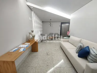 Apartamento com 3 Quartos à venda, 87m² no Santa Mônica, Uberlândia
