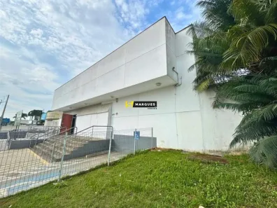 Sala Comercial para alugar, 400m² no Itaum, Joinville