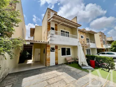 Casa de Condomínio com 3 Quartos à venda, 137m² no Sapiranga-Coité, Fortaleza