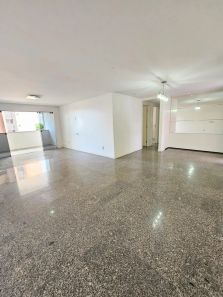 Apartamento com 3 Quartos à venda, 146m² no Guararapes, Fortaleza