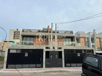 Sobrado com 3 Quartos à venda, 137m² no Itacolomi, Balneário Piçarras