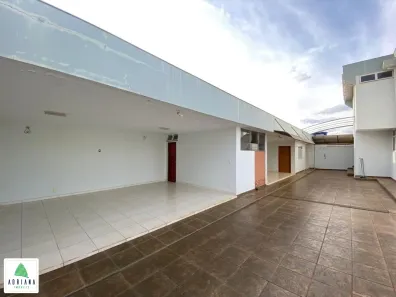 Casa com 4 Quartos à venda, 295m² no Centro, Anápolis