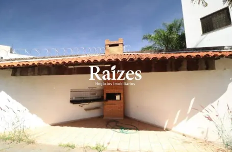 Casa com 4 Quartos para alugar, 197m² no Santa Mônica, Uberlândia