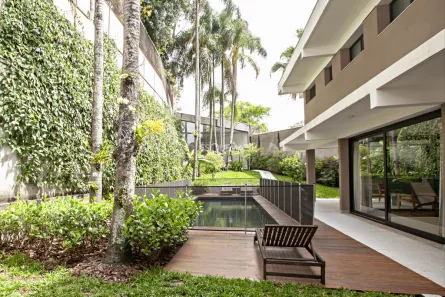 Casa com 4 Quartos à venda, 700m² no Jardim Guedala, São Paulo