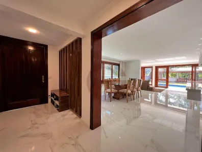 Casa de Condomínio com 4 Quartos à venda, 496m² no São Paulo II, Cotia