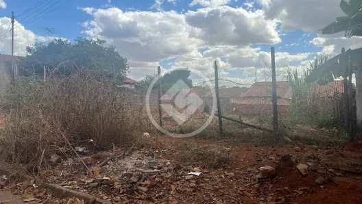 Lote/Terreno à venda, 360m² no Parque Hayala, Aparecida de Goiânia