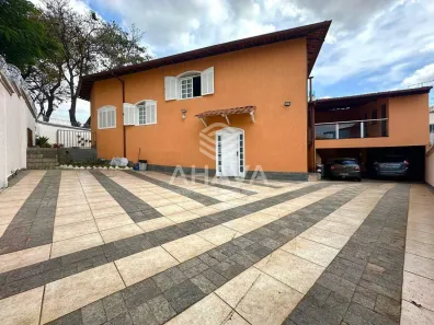 Casa com 3 Quartos à venda, 395m² no Santa Amélia, Belo Horizonte