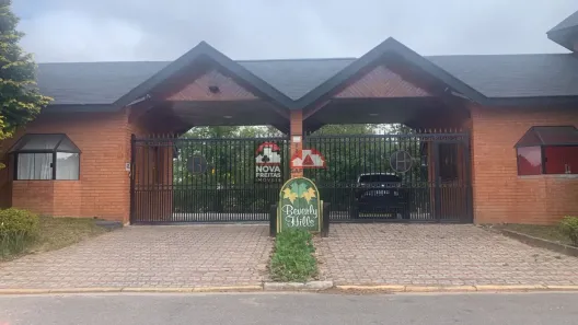 Casa com 4 Quartos à venda, 230m² no Recanto Araucária, Campos do Jordão