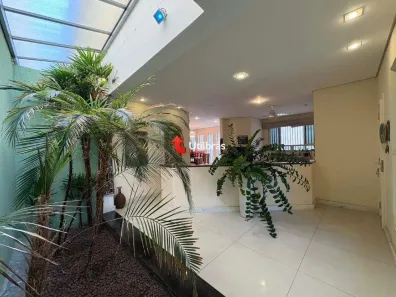 Casa com 3 Quartos à venda, 280m² no Cachoeirinha, Belo Horizonte
