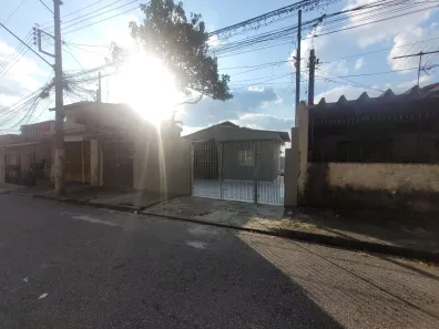 Casa com 2 Quartos para alugar, 90m² no Jardim das Esmeraldas, São Paulo