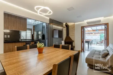 Casa com 3 Quartos à venda, 230m² no Rio Tavares, Florianópolis