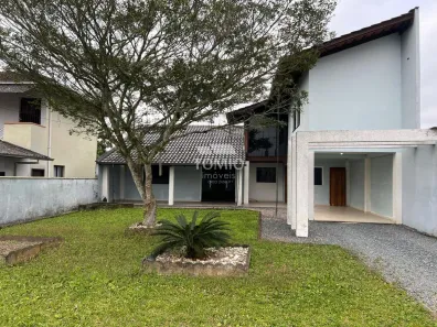 Casa com 2 Quartos à venda, 200m² no Coloninha, Gaspar