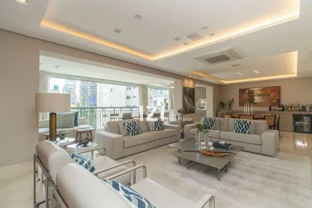 Apartamento com 3 Quartos à venda, 226m² no Vila Nova Conceição, São Paulo
