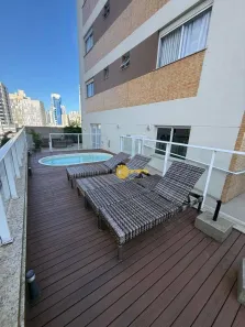 Apartamento com 3 Quartos para alugar, 90m² no Centro, Itajaí