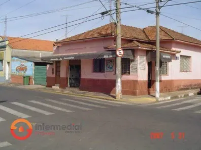 Imóvel Comercial com 2 Quartos à venda, 400m² no Centro, Boituva