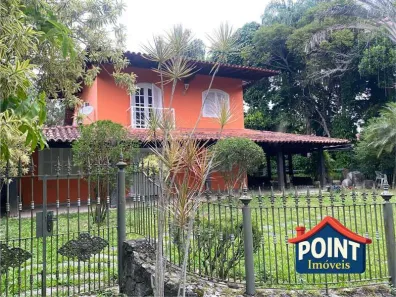 Casa de Condomínio com 4 Quartos para alugar, 300m² no Badu, Niterói