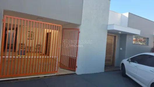 Casa de Condomínio com 3 Quartos para alugar, 165m² no Jardim dos Flamboyants, Araraquara