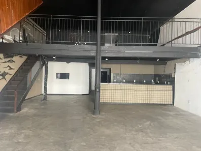 Ponto Comercial com 1 Quarto para alugar, 400m² no Centro, Petrópolis