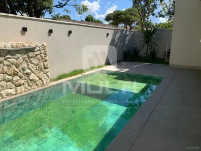 Casa de Condomínio com 4 Quartos à venda, 229m² no Jardim Sul, Uberlândia