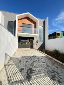 Sobrado com 2 Quartos à venda, 81m² no Itacolomi, Balneário Piçarras