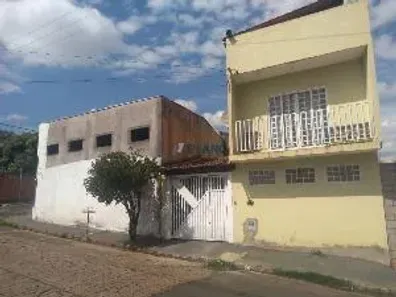 Sobrado com 3 Quartos à venda, 184m² no Jardim Paulista, São Carlos