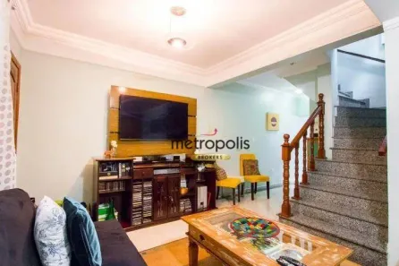 Sobrado com 4 Quartos à venda, 181m² no Vila Scarpelli, Santo André