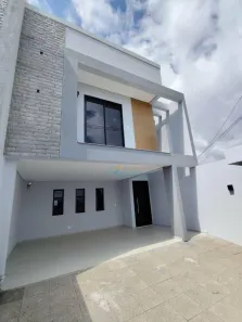 Sobrado com 3 Quartos à venda, 165m² no Coqueiral, Cascavel