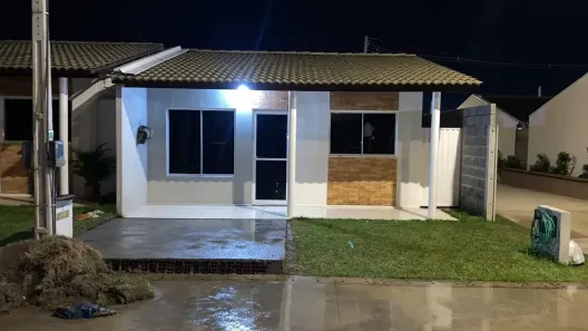 Casa de Condomínio com 2 Quartos à venda, 55m² no Cidade Universitária, Maceió
