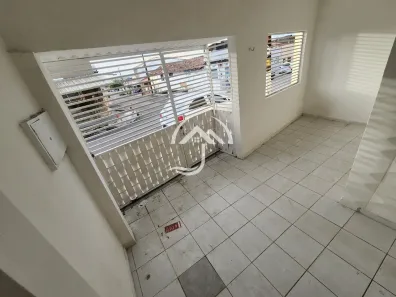 Casa com 2 Quartos para alugar, 90m² no Quintas, Natal