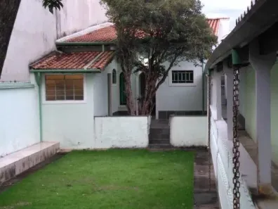 Casa com 3 Quartos à venda, 250m² no Vila São José, Taubaté