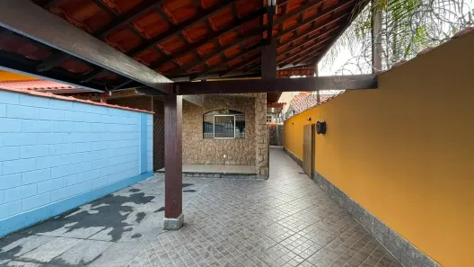 Casa com 2 Quartos para alugar, 400m² no Campo Grande, Rio de Janeiro