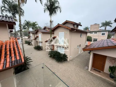 Sobrado com 3 Quartos à venda, 120m² no Bairro de Juquehy, São Sebastião