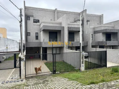 Sobrado com 3 Quartos à venda, 130m² no Uberaba, Curitiba