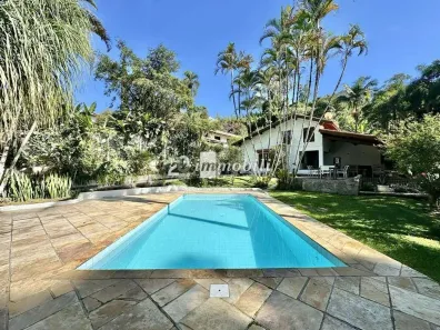 Casa de Condomínio com 3 Quartos para alugar, 473m² no Jardim Belizário, Cotia