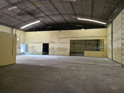 Galpão/Depósito/Armazém para alugar, 950m² no Custódio Pereira, Uberlândia