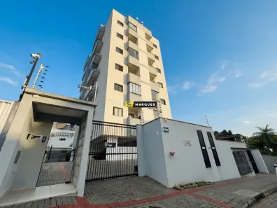 Apartamento com 2 Quartos para alugar, 57m² no Itaum, Joinville