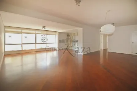 Apartamento com 3 Quartos à venda, 240m² no Jardim Paulista, São Paulo